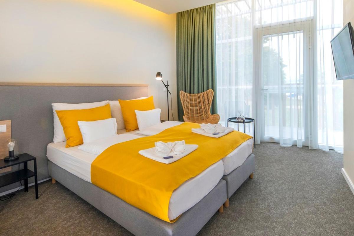 Yacht Club 3* Tihany